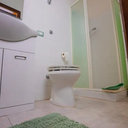 La Finestra Sulle Gole Del Farfa Apartment Mompeo